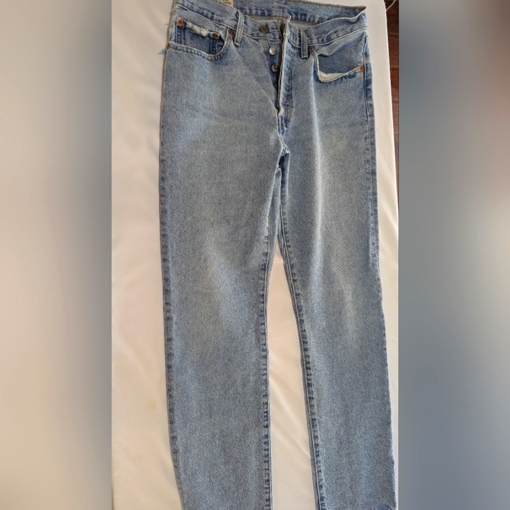Levi's 501 button fly jeans